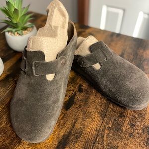 Birkenstock Suede Boston Clog